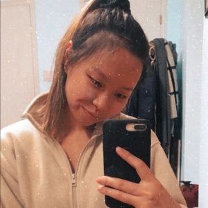 Meet your Posher, Michele